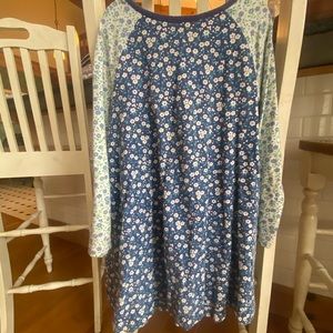 Mini Boden floral dress size 6-7